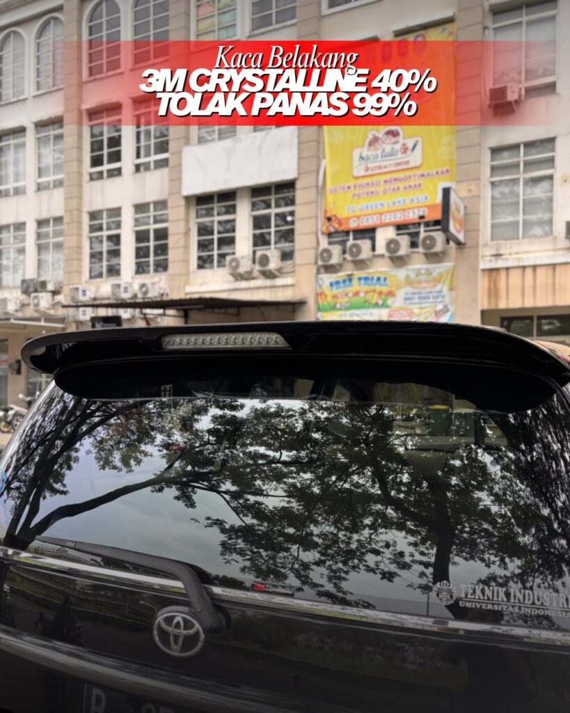 Kaca Film di Kaca Belakang Mobil 3M Crystalline 40