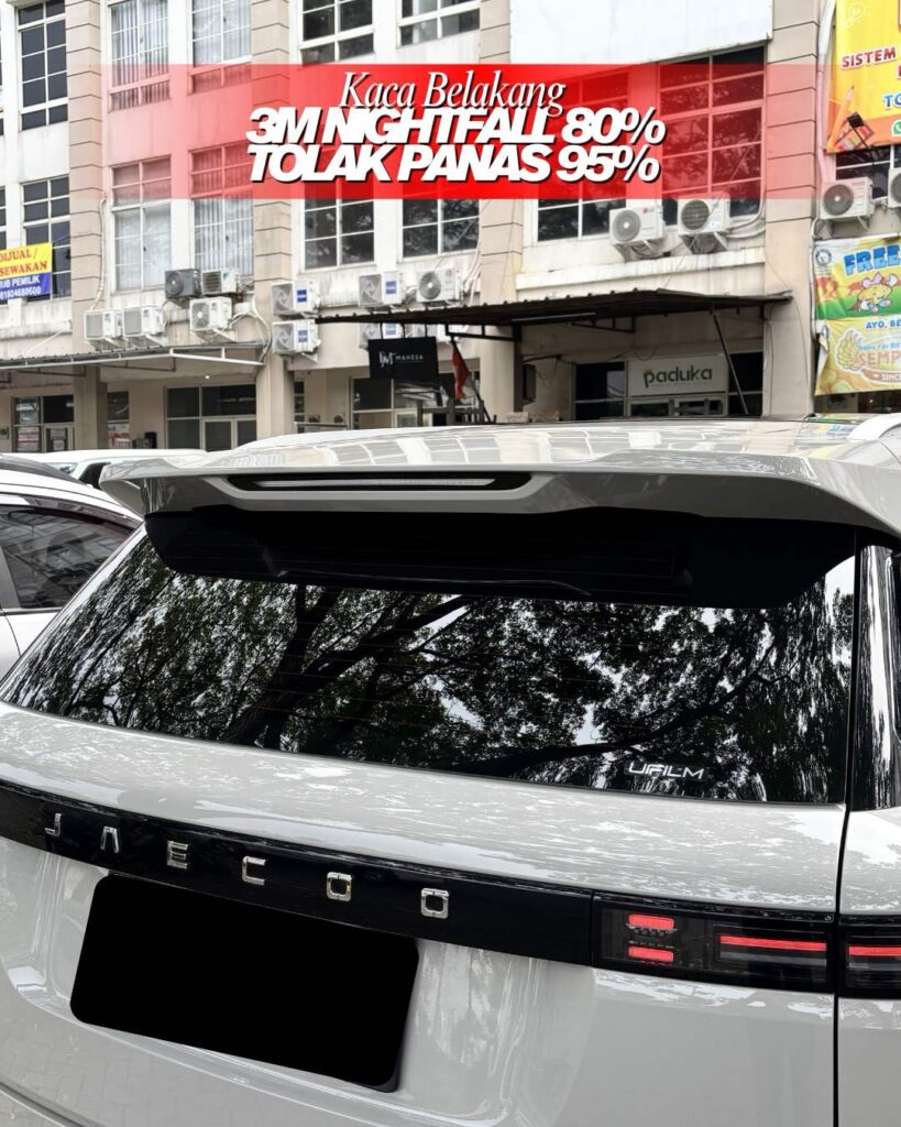 Kaca Film di Kaca Belakang Mobil 3M Nightfall 80